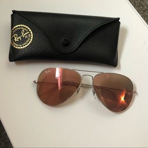 Pink Metallic Ray-Ban Aviators